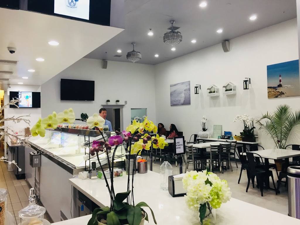 IceCreamTon | restaurant | 300, Pierside Pavilion, Pacific Coast Hwy suite 107b, Huntington Beach, CA 92648, USA | 6573290159 OR +1 657-329-0159