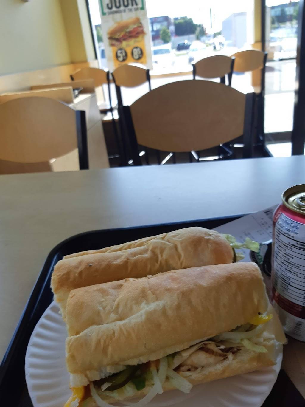 Dagwoods La Sandwicherie | restaurant | 2015 Boulevard Marcel-Laurin, Saint-Laurent, QC H4R 1K4, Canada | 5143360026 OR +1 514-336-0026