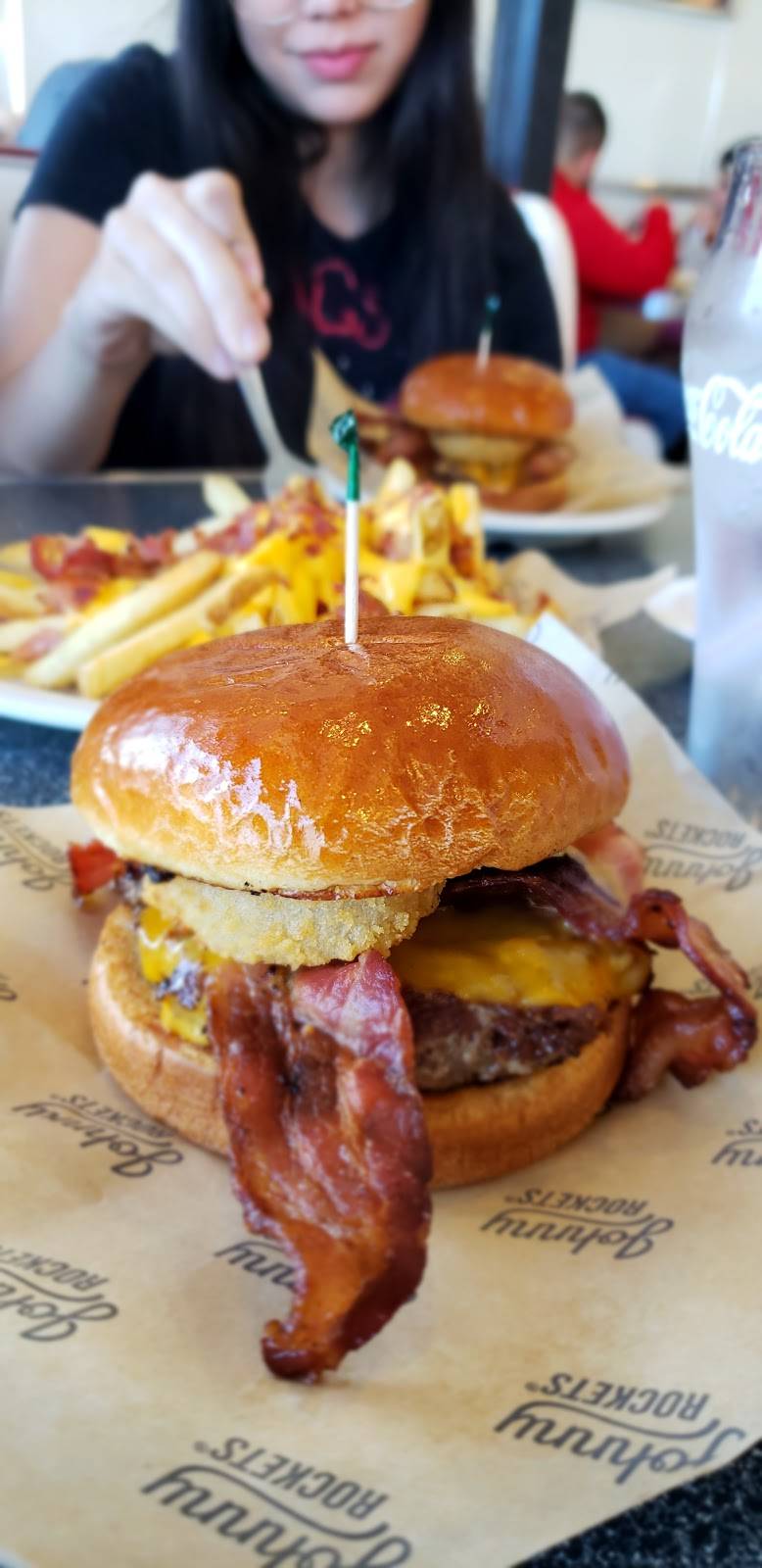 Johnny Rockets | restaurant | 3230 N John Young Pkwy, Kissimmee, FL 34741, USA | 4078705310 OR +1 407-870-5310