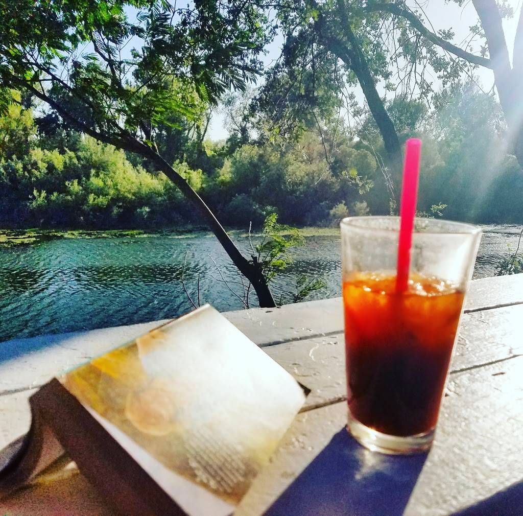 Scottys Landing | restaurant | 12609 River Rd, Chico, CA 95973, USA | 5307102020 OR +1 530-710-2020