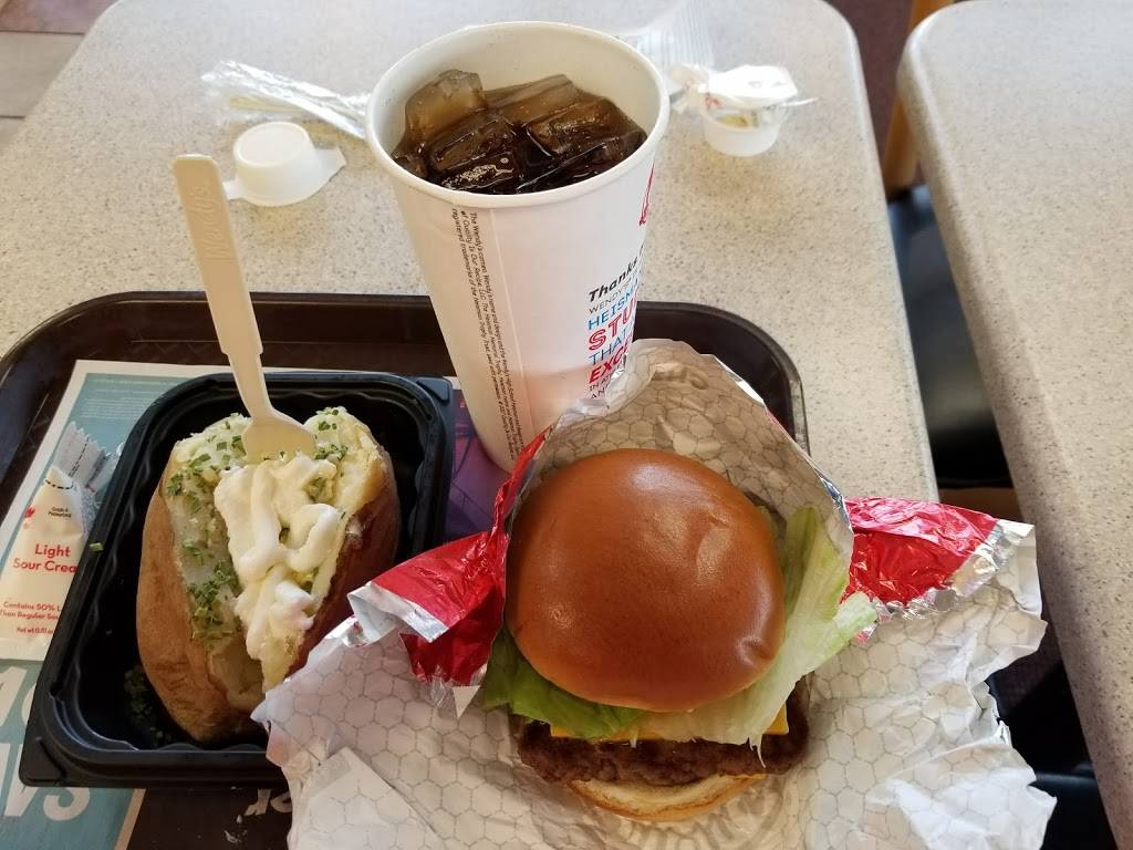 Wendys | restaurant | 1503 S Croatan Hwy, Kill Devil Hills, NC 27948, USA | 2524411417 OR +1 252-441-1417