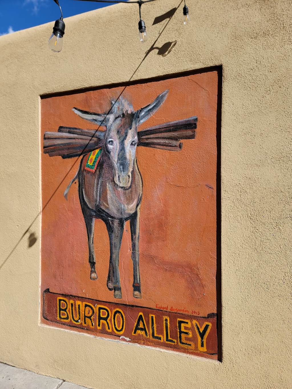 Los Magueyes | restaurant | 31 Burro Alley, Santa Fe, NM 87501, USA | 5059920304 OR +1 505-992-0304