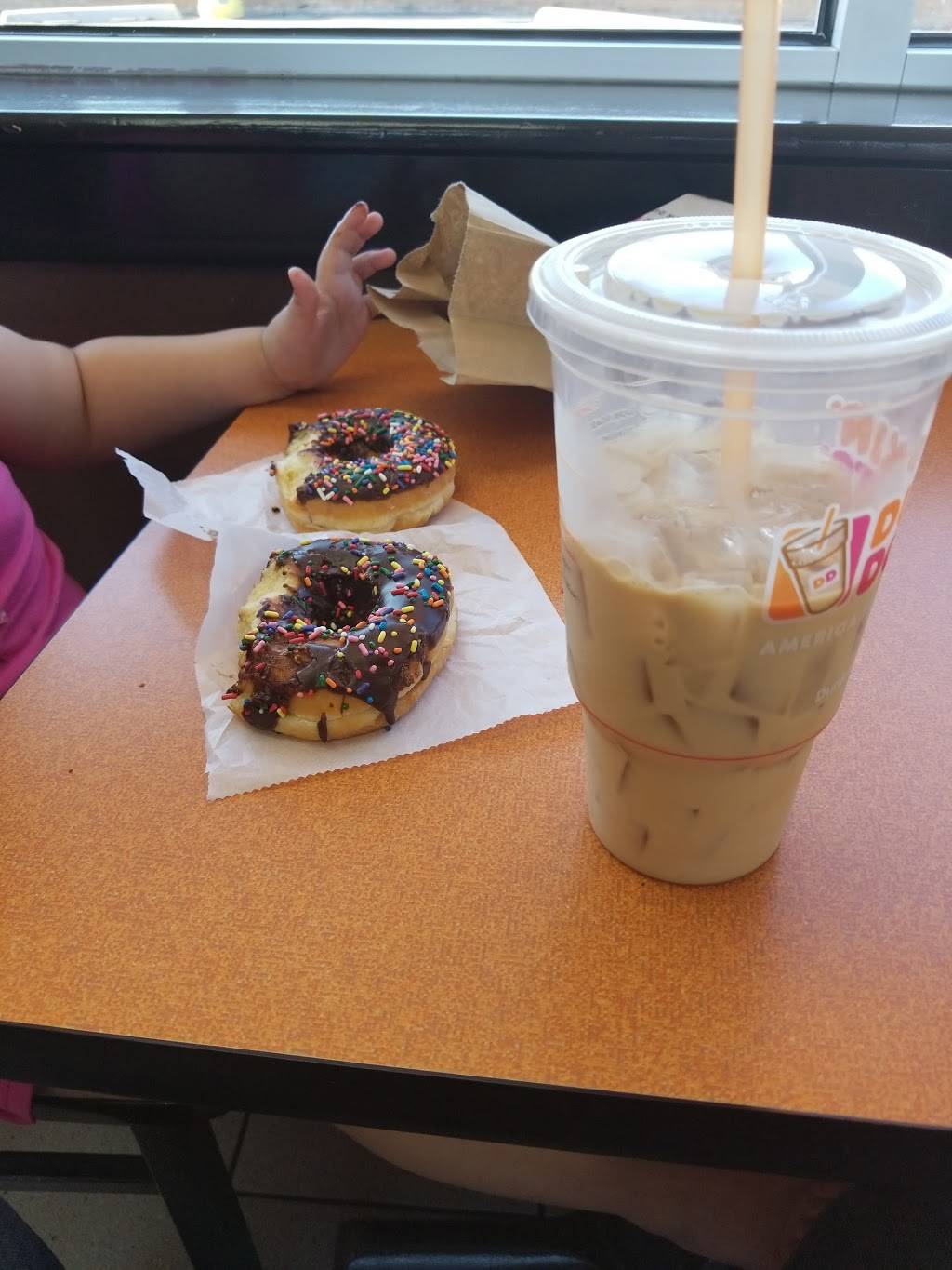 Dunkin Donuts | cafe | 6144 S Harlem Ave, Summit, IL 60501, USA | 7084581808 OR +1 708-458-1808