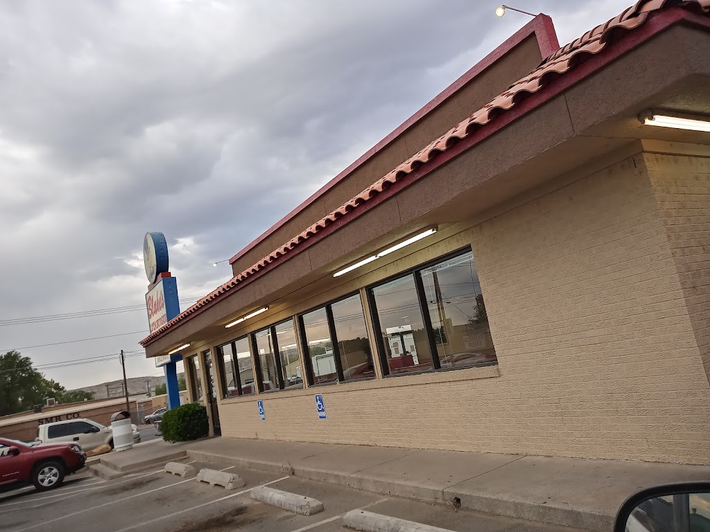 Blakes Lotaburger | restaurant | 420 E Broadway Ave, Farmington, NM 87401, USA | 5053258226 OR +1 505-325-8226