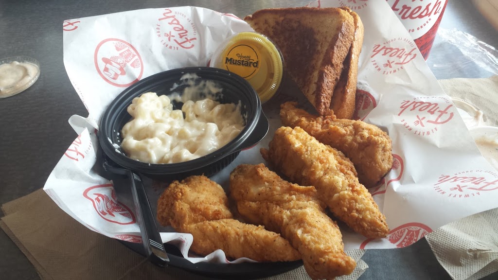 Slim Chickens | restaurant | 2711 S Louise Ave, Sioux Falls, SD 57106, USA | 6052712710 OR +1 605-271-2710