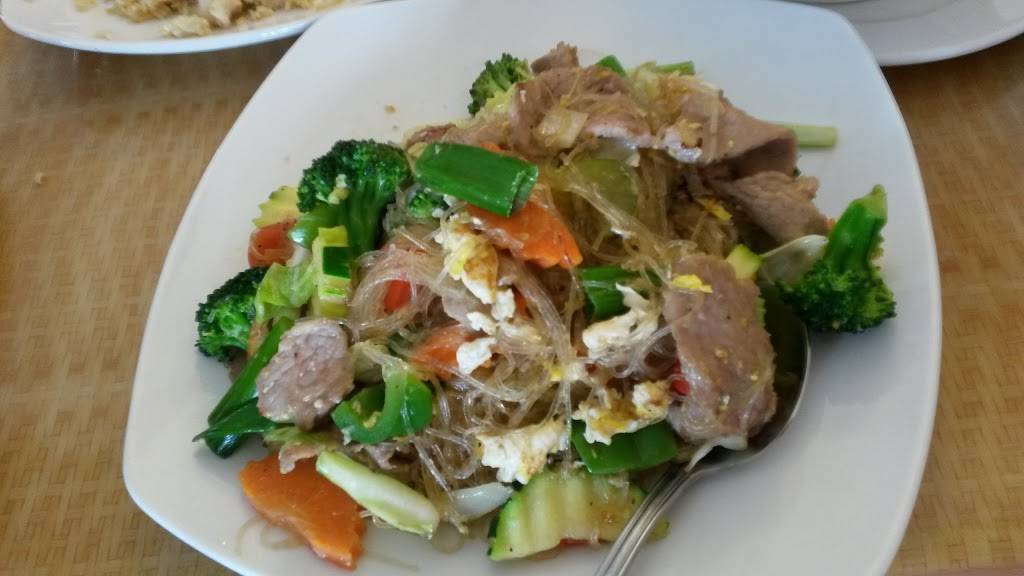 Pad Thai | restaurant | 405 W D St, Lemoore, CA 93245, USA | 5599257959 OR +1 559-925-7959