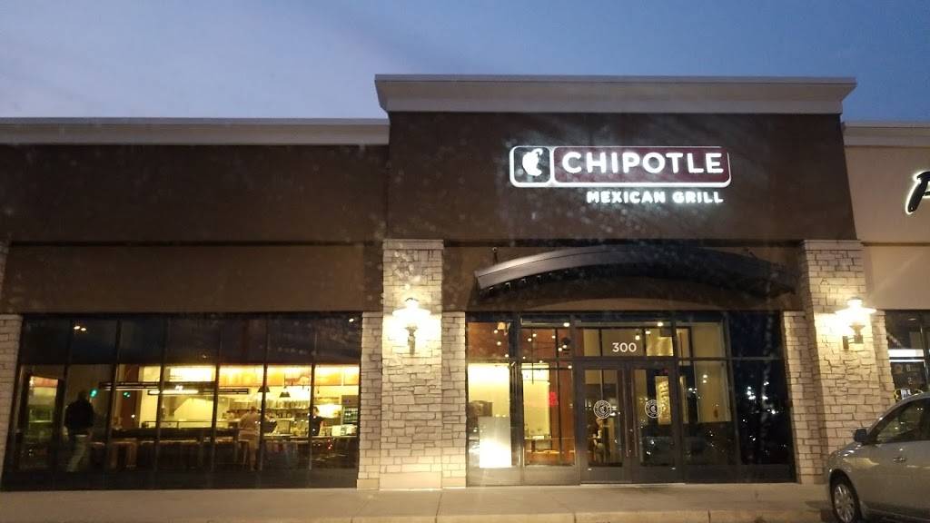 Chipotle Mexican Grill | restaurant | 300 West Washington Street, East Peoria, IL 61611, USA | 3098635853 OR +1 309-863-5853