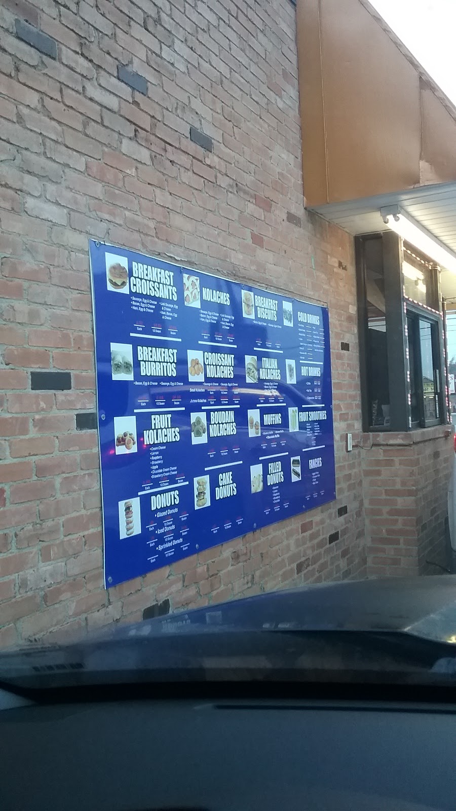 Campus Donuts & Kolaches | restaurant | 3119 Knickerbocker Rd, San Angelo, TX 76904, USA | 3252132888 OR +1 325-213-2888