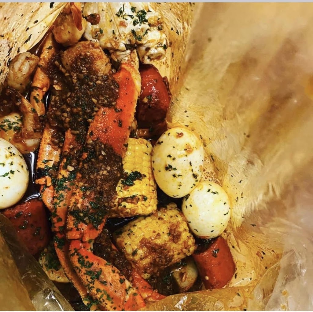 Krabby Krab | restaurant | 17597 Stoepel St, Detroit, MI 48221, USA | 2486881588 OR +1 248-688-1588