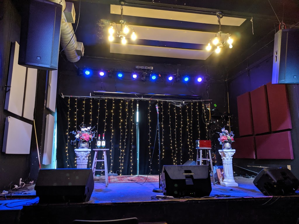 The Radio Room | restaurant | 110 Poinsett Hwy, Greenville, SC 29609, USA | 8646094441 OR +1 864-609-4441