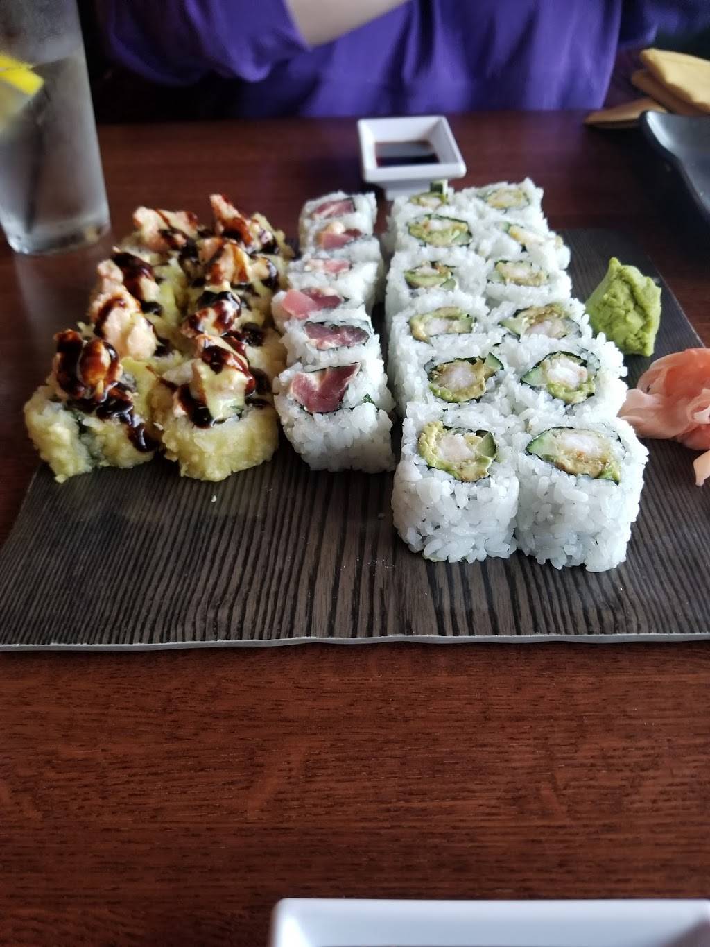 Little Tree Sushi Bar Inc | restaurant | 107 S Main St, Royal Oak, MI 48067, USA | 2485860994 OR +1 248-586-0994