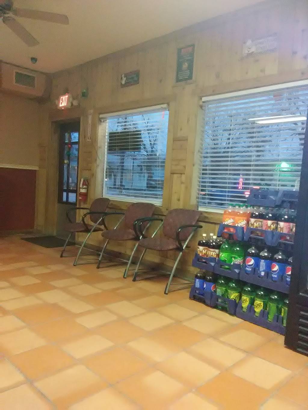 Villanovas pizza | meal delivery | 1514 W San Antonio St, New Braunfels, TX 78130, USA | 8306296101 OR +1 830-629-6101