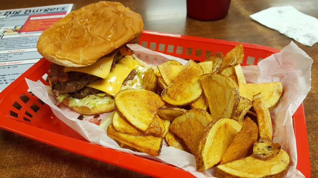 Kellys Big Burger | restaurant | 405 N Riverside Dr, Clarksville, TN 37040, USA | 9316470985 OR +1 931-647-0985