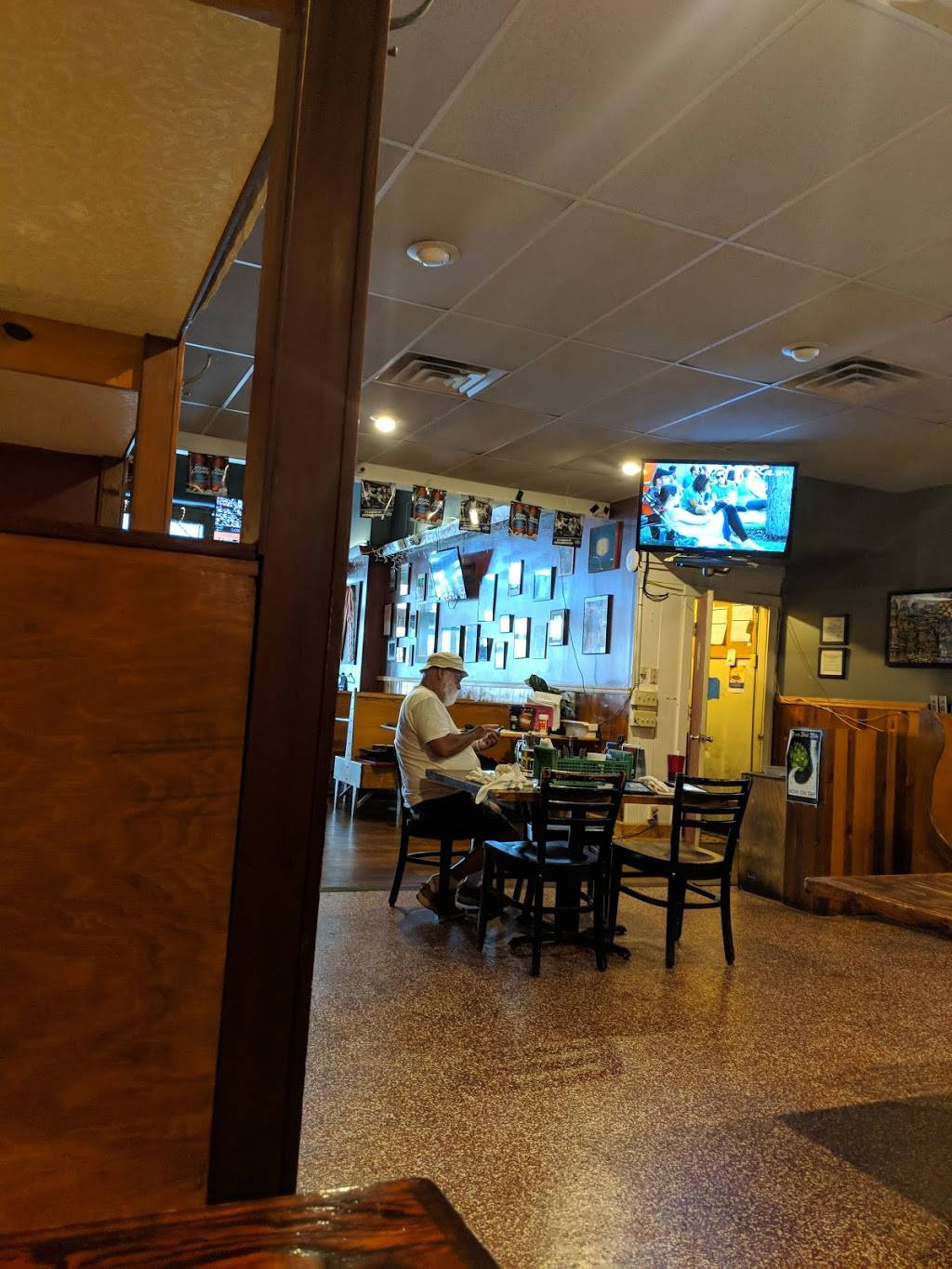 Opie Taylors | restaurant | 110 N Walnut St, Bloomington, IN 47404, USA | 8123337287 OR +1 812-333-7287