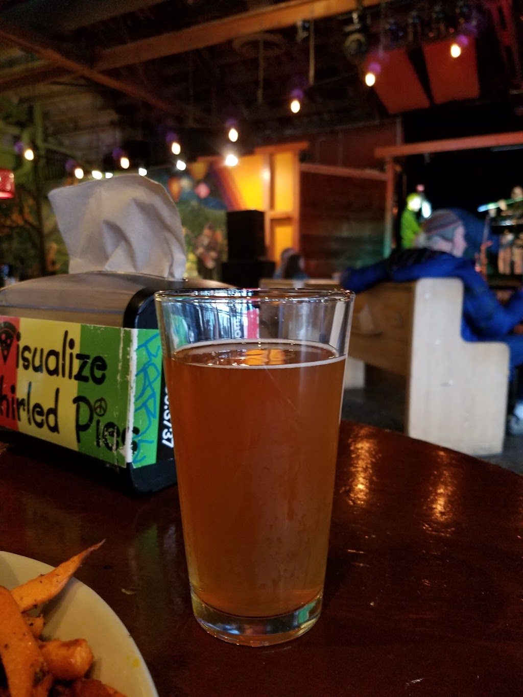 Whirled Pies Downtown | meal takeaway | 199 W 8th Ave, Eugene, OR 97401, USA | 5413389333 OR +1 541-338-9333