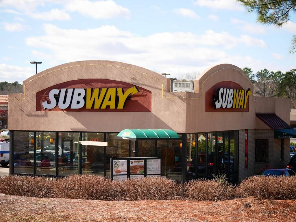 Subway | restaurant | 4830 Apex Hwy #55, Durham, NC 27713, USA | 9195446808 OR +1 919-544-6808