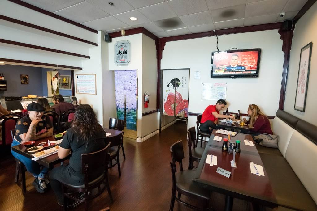 Sushi Wave | restaurant | 2075 Newport Blvd #108, Costa Mesa, CA 92627, USA | 9497228736 OR +1 949-722-8736