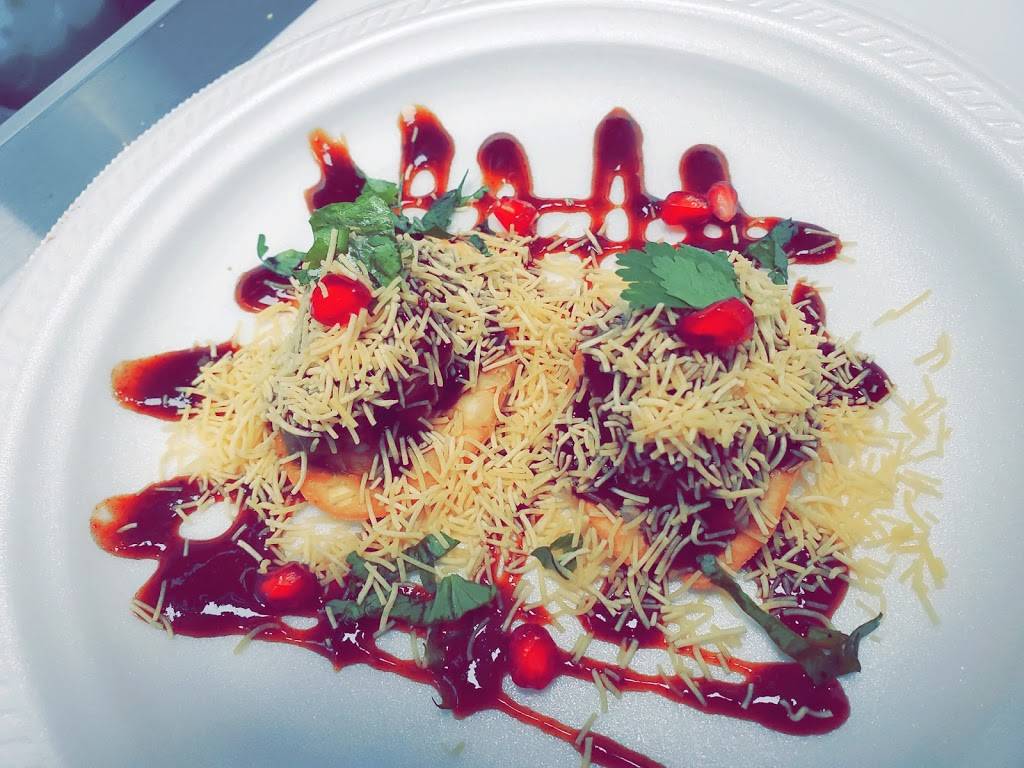 Milan Ice Cream & Paan | restaurant | 14 Lisa St, Brampton, ON L6T 4W2, Canada | 9057967070 OR +1 905-796-7070