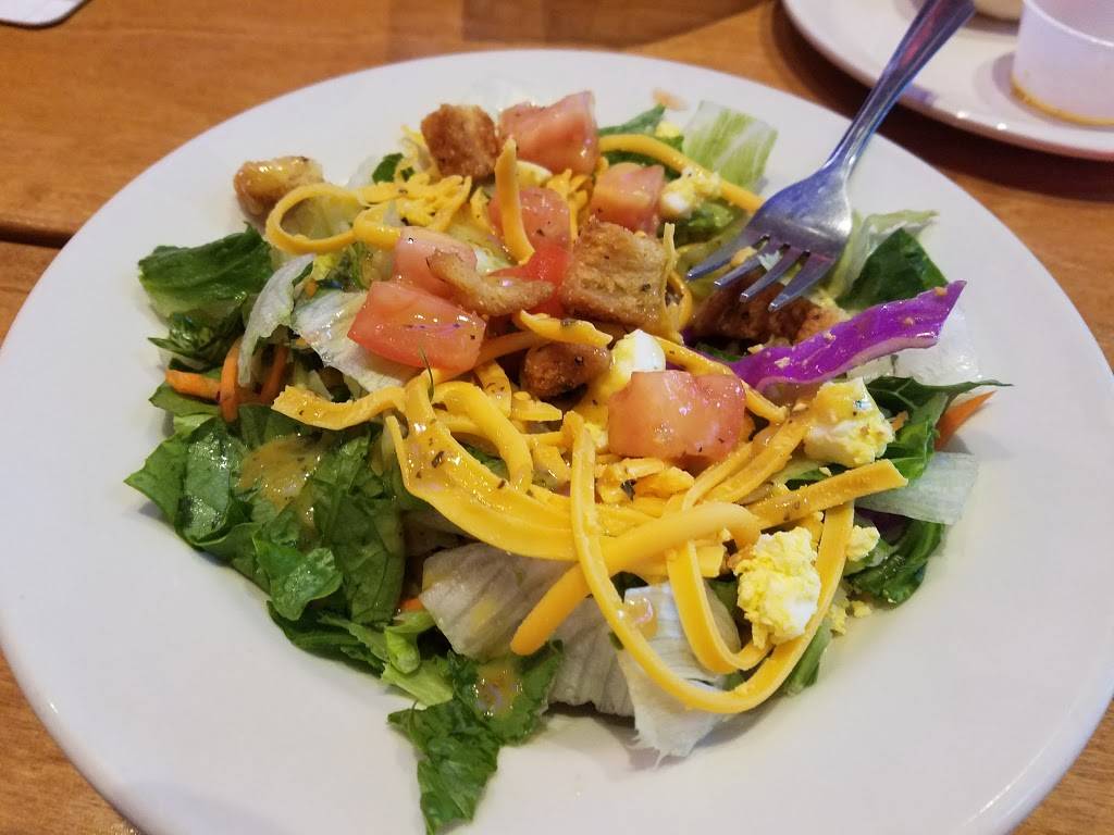 Texas Roadhouse | restaurant | 4511 Commercial Dr, New Hartford, NY 13413, USA | 3157362958 OR +1 315-736-2958