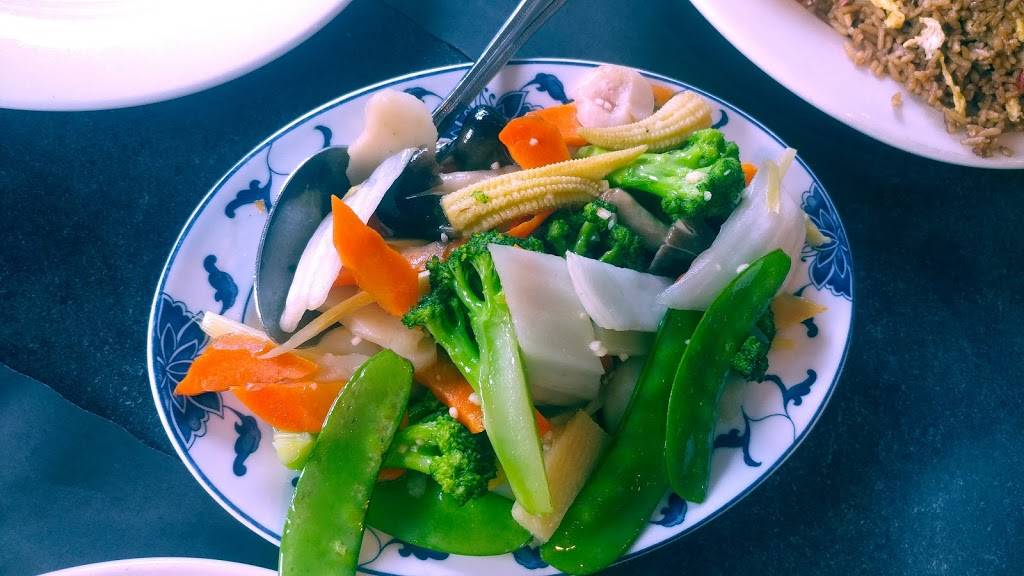 Green Tea | restaurant | 126 Newbury St, Peabody, MA 01960, USA | 9785358300 OR +1 978-535-8300