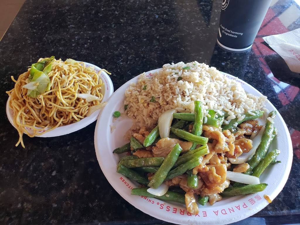 Panda Express | meal takeaway | 7700 Northwest Expy, Oklahoma City, OK 73132, USA | 4057206666 OR +1 405-720-6666