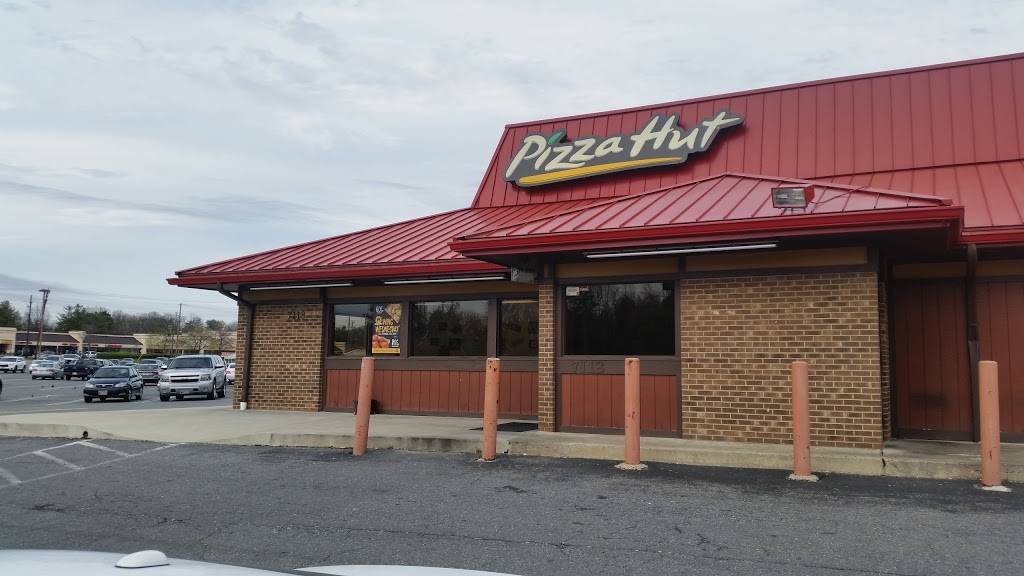 Pizza Hut | restaurant | 7118 Temple Hill Rd, Temple Hills, MD 20748, USA | 3012975055 OR +1 301-297-5055