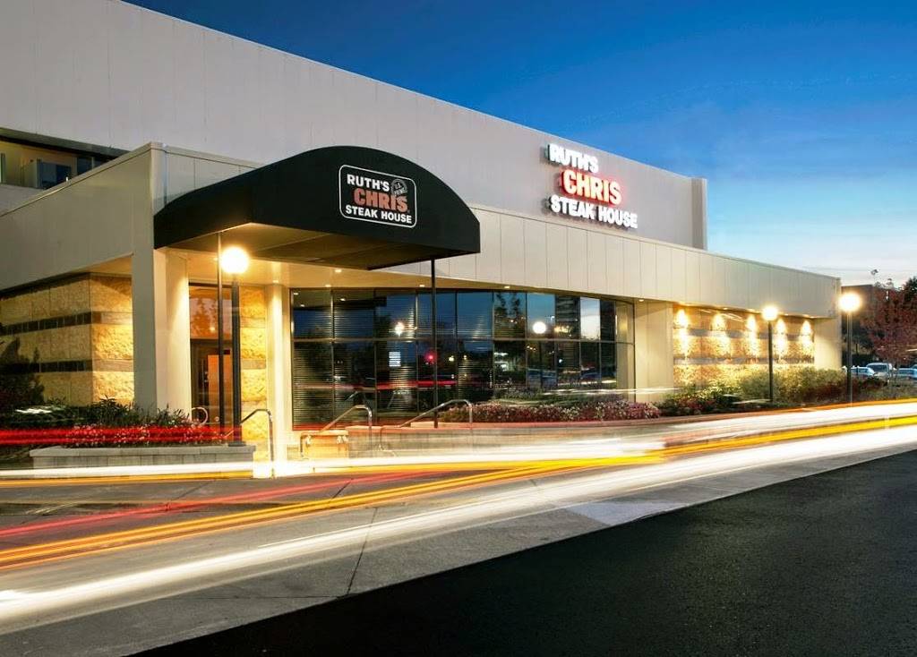 Ruths Chris Steak House | restaurant | 755 W Big Beaver Rd Suite 151, Troy, MI 48084, USA | 2482698424 OR +1 248-269-8424