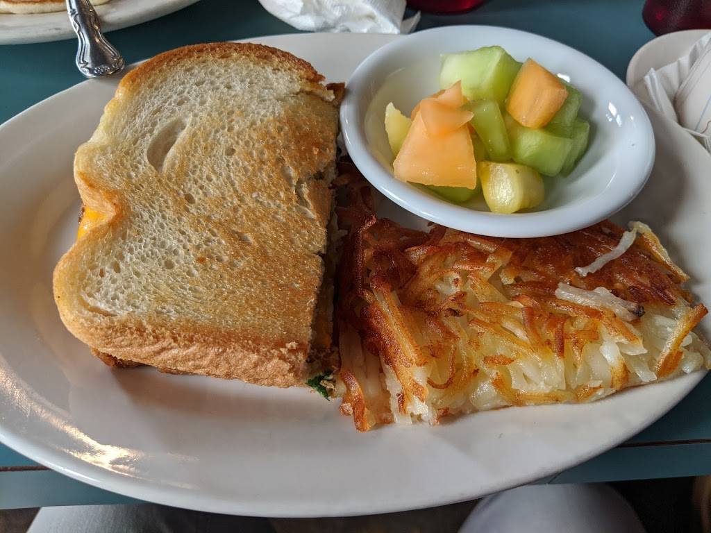 Natachees Supper n Punch | restaurant | 3622 Main St, Houston, TX 77002, USA | 7135247203 OR +1 713-524-7203