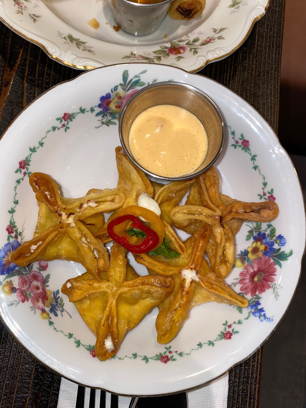 Thai social | restaurant | 215-01 73rd Ave, Queens, NY 11364, USA | 7183953666 OR +1 718-395-3666