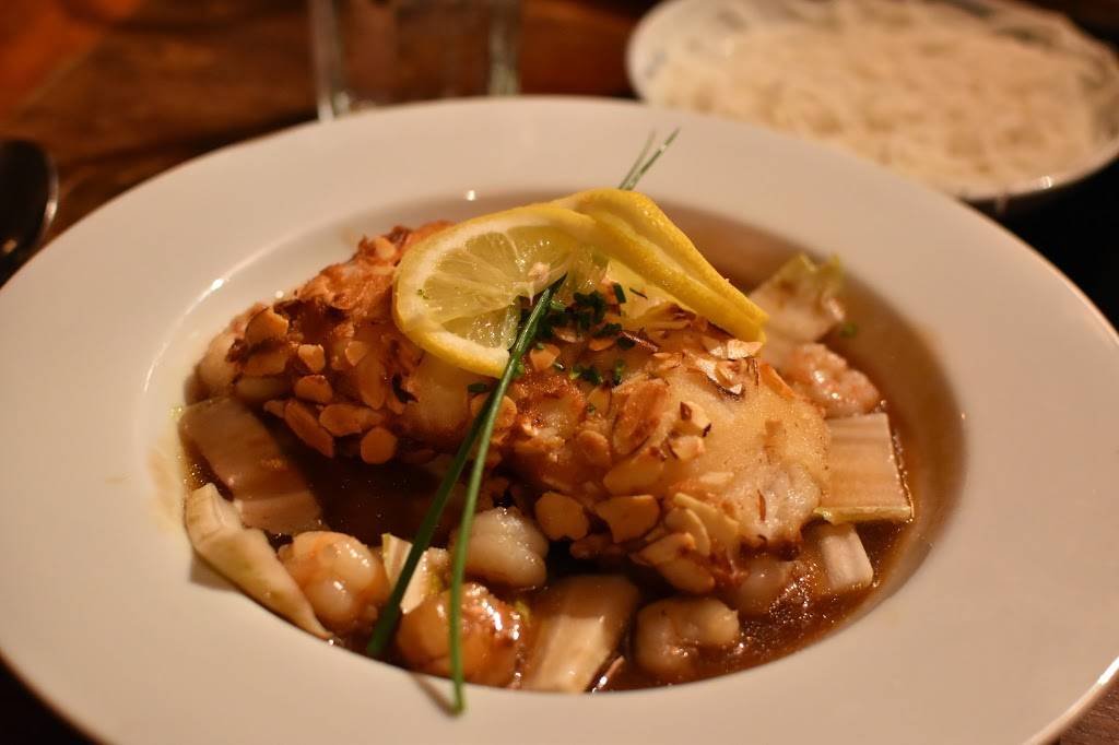 Flying Fish Grill | restaurant | Ocean Ave & Mission St, Carmel-By-The-Sea, CA 93923, USA | 8316251962 OR +1 831-625-1962