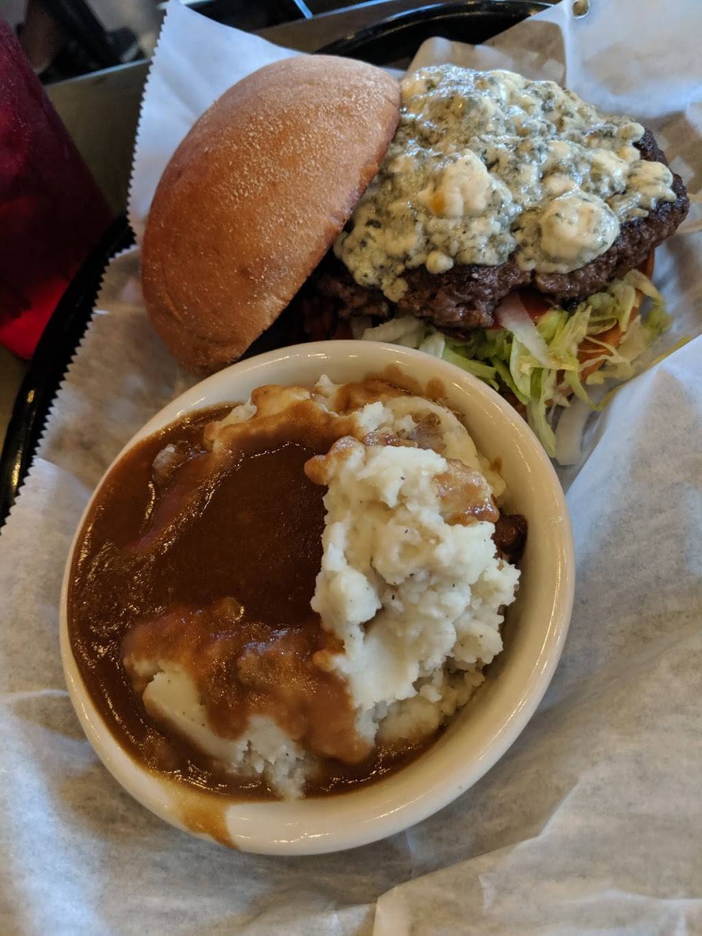 Station 31 Kitchen | restaurant | 104 Chesser Dr, Chelsea, AL 35043, USA | 2056772158 OR +1 205-677-2158