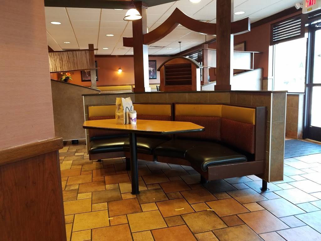 McDonalds | cafe | 2961 Breckenridge Ln, Louisville, KY 40220, USA | 5024518169 OR +1 502-451-8169