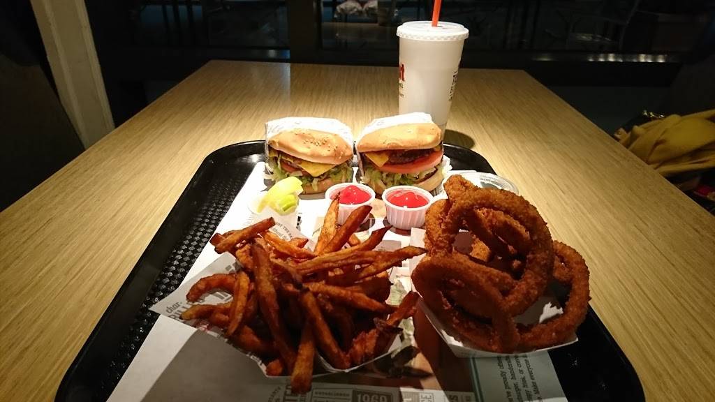 The Habit Burger Grill | meal takeaway | 1100 Park Pl, San Mateo, CA 94403, USA | 6502869944 OR +1 650-286-9944