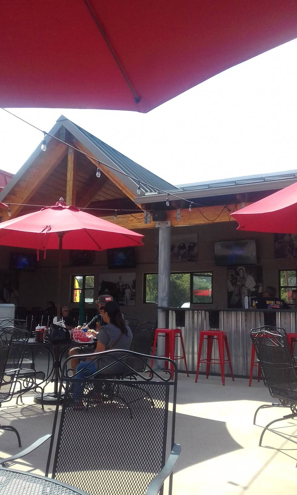 Mainbrook Tavern | restaurant | 90 Wilson Ave, Manalapan Township, NJ 07726, USA | 7324466431 OR +1 732-446-6431