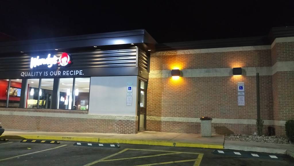 Wendys | restaurant | 901 Cottman Ave, Philadelphia, PA 19111, USA | 2153424636 OR +1 215-342-4636