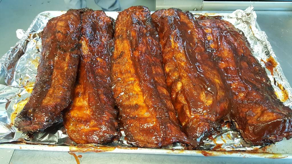 Black Bull BBQ & Grill | restaurant | 8391, 4365 72nd Ave, Zeeland, MI 49464, USA | 6168752106 OR +1 616-875-2106