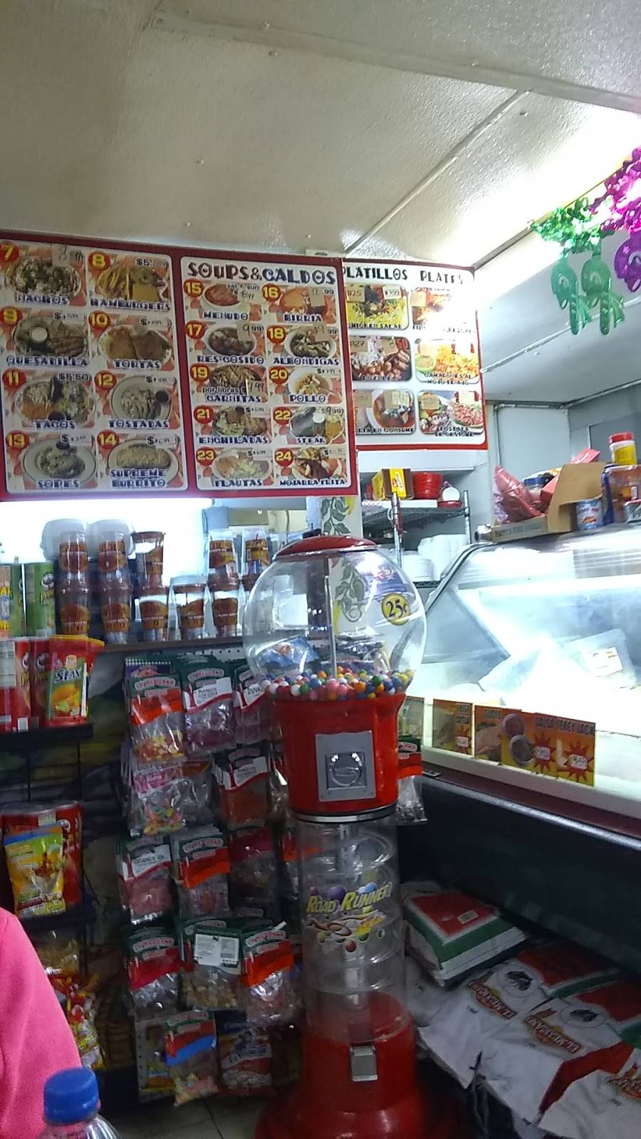 Taqueria Y Carnerceria El Charrito | restaurant | 2327 N West Ave, Fresno, CA 93705, USA | 5594451517 OR +1 559-445-1517