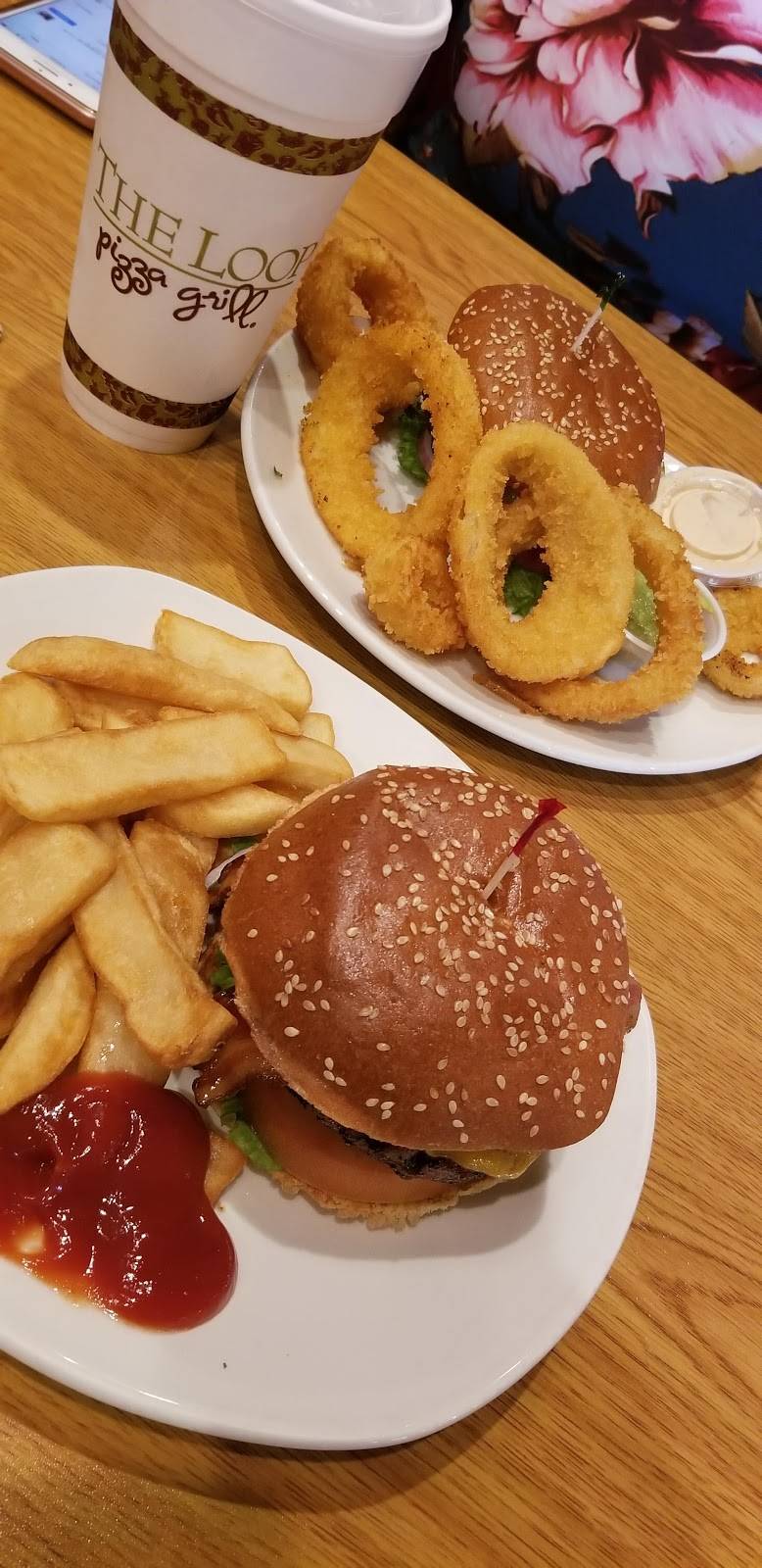 The Loop Pizza Grill | restaurant | Thruway Center, 320 S Stratford Rd, Winston-Salem, NC 27103, USA | 3367039882 OR +1 336-703-9882