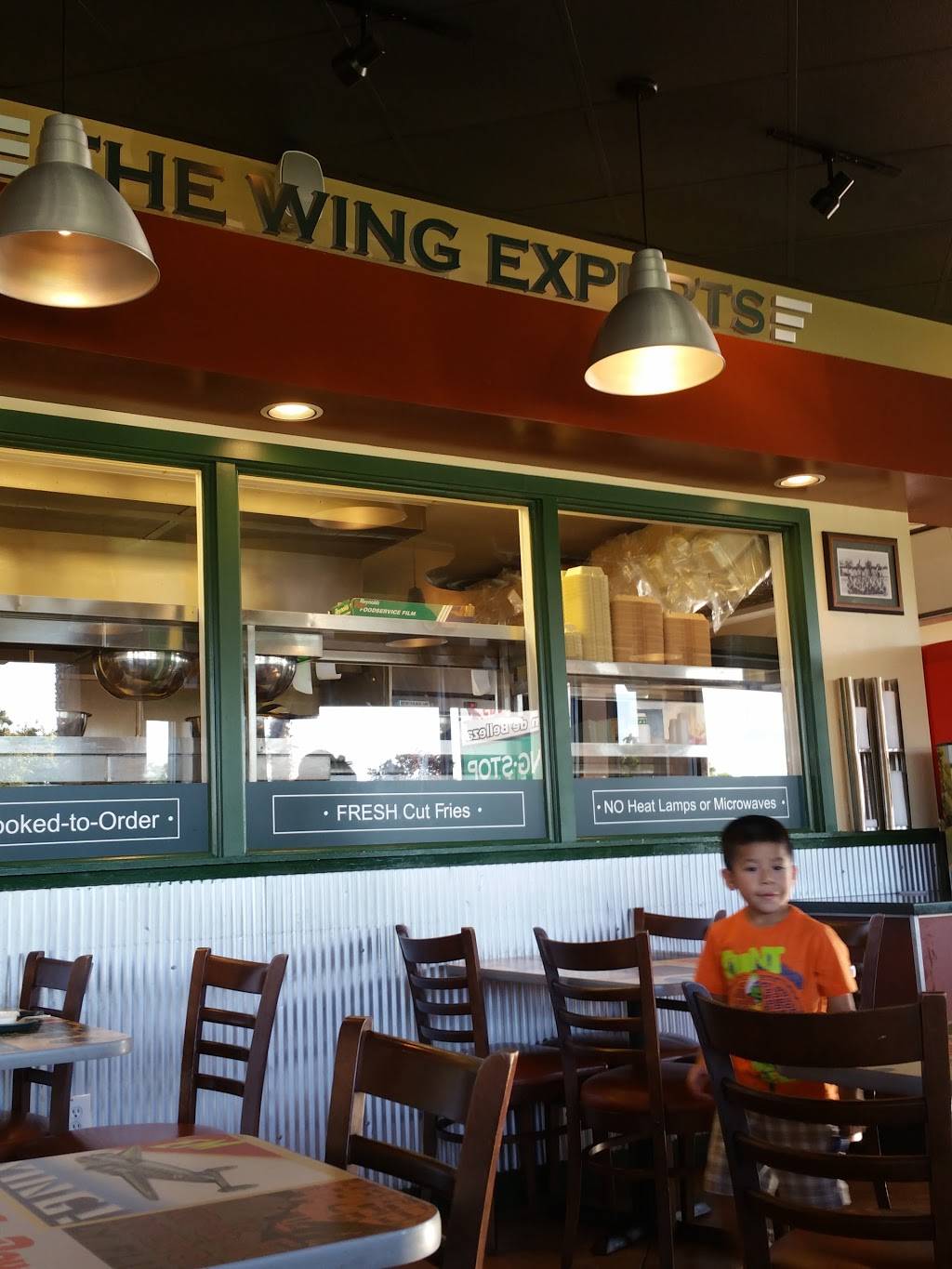 Wingstop | restaurant | 5950 Florin Rd Ste 100, Sacramento, CA 95823, USA | 9164219464 OR +1 916-421-9464