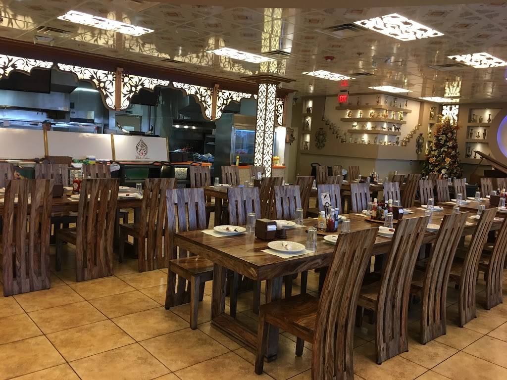 White Palace Restaurant & Grill | restaurant | 40768 Ryan Rd, Sterling Heights, MI 48310, USA | 5869394000 OR +1 586-939-4000