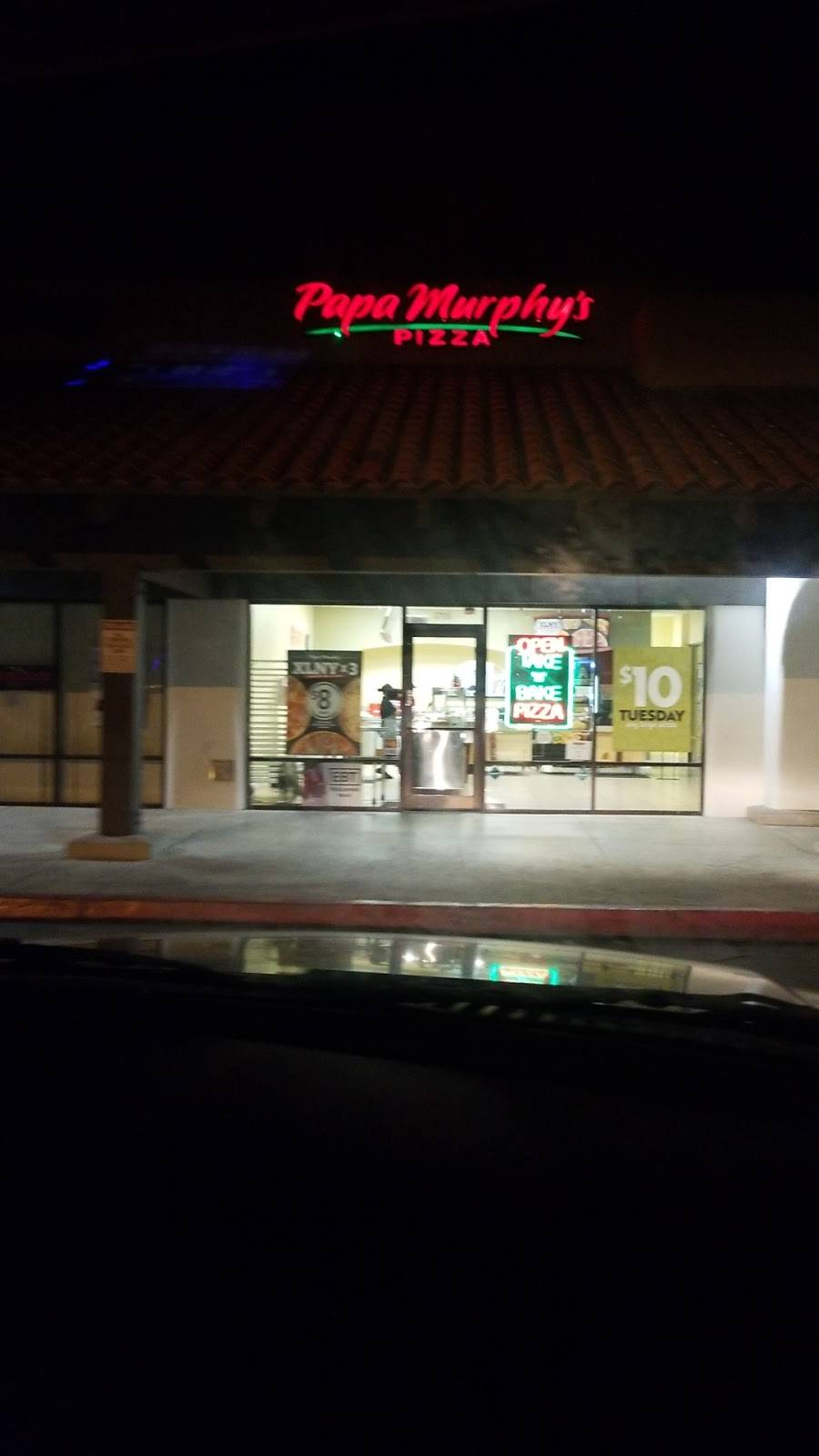 Papa Murphys Take N Bake Pizza | meal takeaway | 3705 Columbus St, Bakersfield, CA 93306, USA | 6618727288 OR +1 661-872-7288