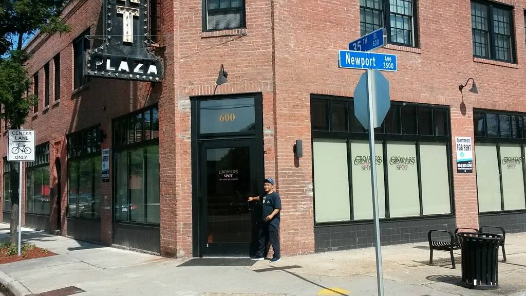 Croakers Spot Norfolk | restaurant | 600 W 35th St, Norfolk, VA 23508, USA | 7576228700 OR +1 757-622-8700