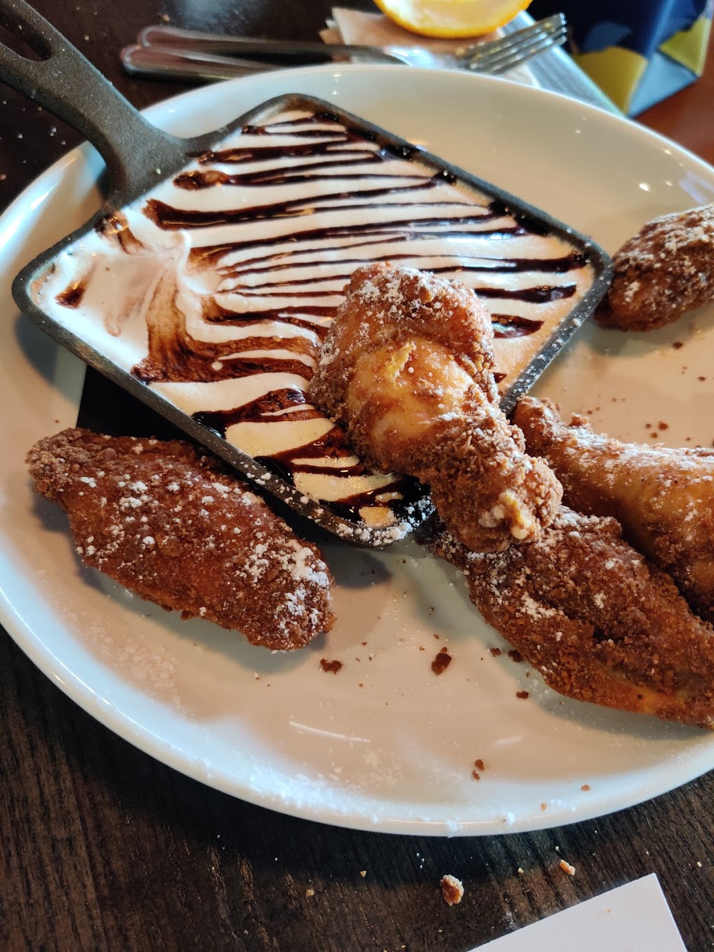 Oak 36 Bar + Kitchen | restaurant | 5500 Abercorn St Suite 36, Savannah, GA 31405, USA | 9129998112 OR +1 912-999-8112