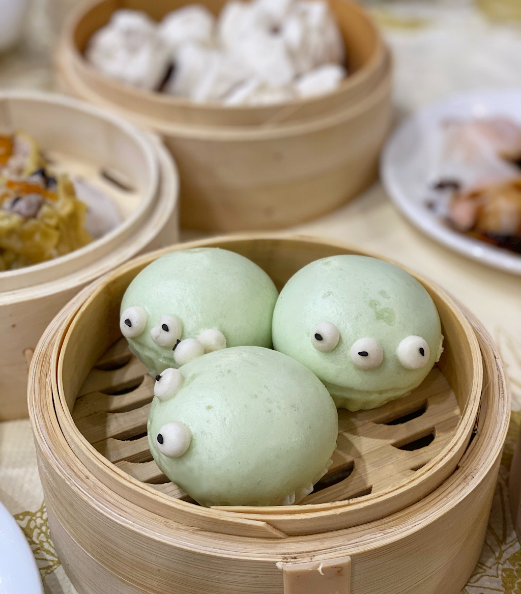 Crown One 御庭酒楼 | restaurant | 34-20 Linden Pl, Queens, NY 11354, USA | 7187990568 OR +1 718-799-0568