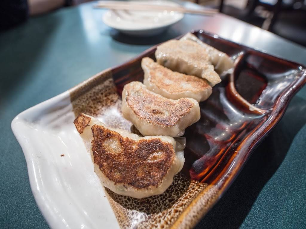 Batten Ramen | restaurant | 2024 Center Ave, Fort Lee, NJ 07024, USA | 2014615465 OR +1 201-461-5465