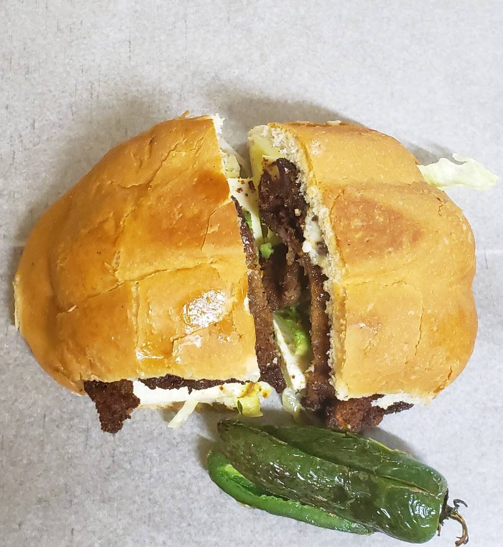 Chavelos Mexican Restaurant | restaurant | 1470 Baltimore Pike, Toughkenamon, PA 19374, USA | 4847208231 OR +1 484-720-8231