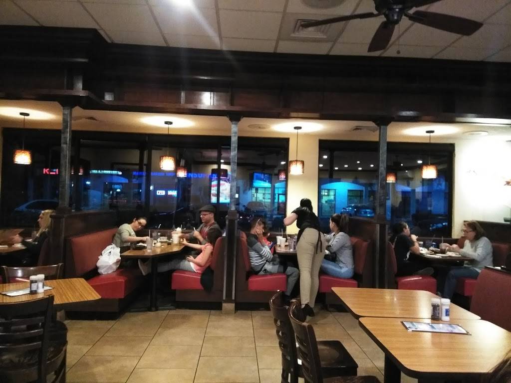 Polo Norte - Kendall | restaurant | 13901 SW 42nd St, Miami, FL 33175, USA | 3052259292 OR +1 305-225-9292