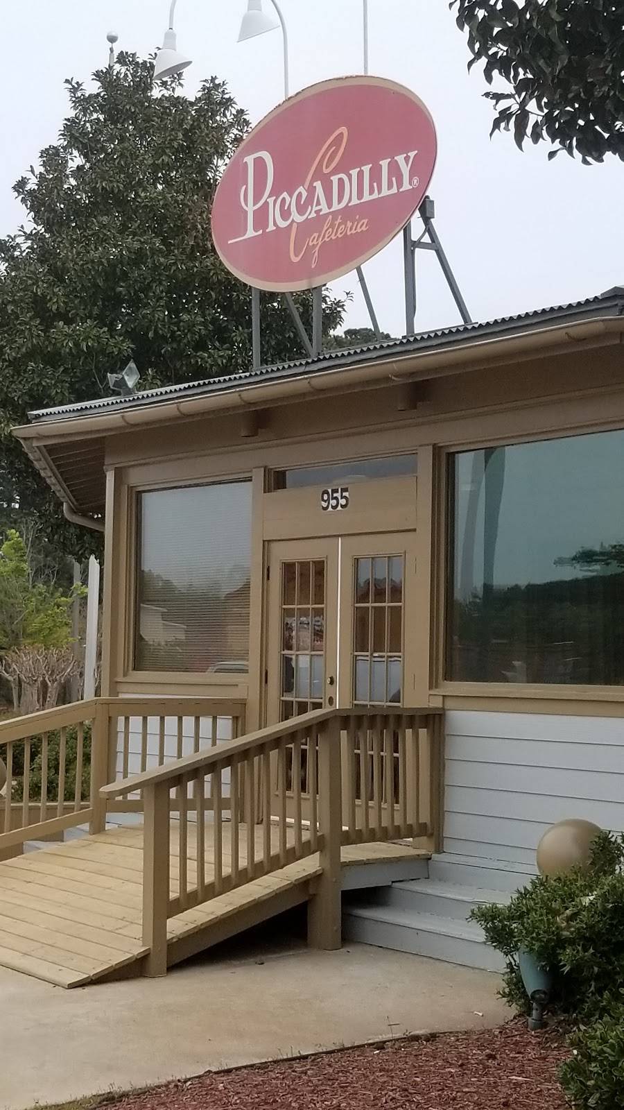 Piccadilly Cafeteria | restaurant | 955 Glynn St N, Fayetteville, GA 30214, USA | 7704608713 OR +1 770-460-8713