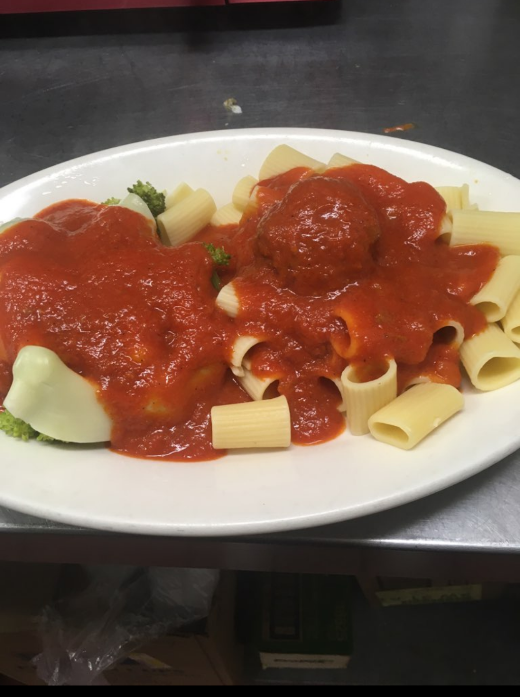 The Old Serpicos Diner | restaurant | 512 State Fair Blvd, Syracuse, NY 13204, USA | 3159374556 OR +1 315-937-4556