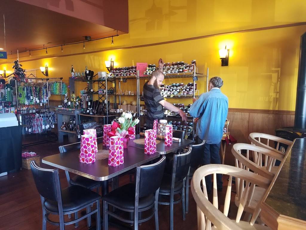 Lindas Bakery And Café | restaurant | 749 Point Brown Ave NW #2, Ocean Shores, WA 98569, USA | 3605002876 OR +1 360-500-2876